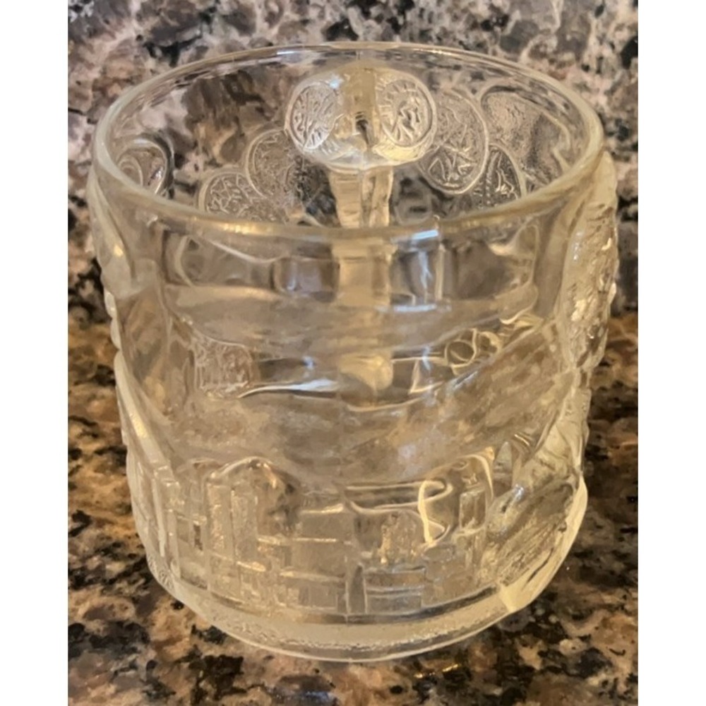 Vintage 1995 McDonald's Batman Forever Two-Faced glass mug DC Comics France - Picture 3 of 6